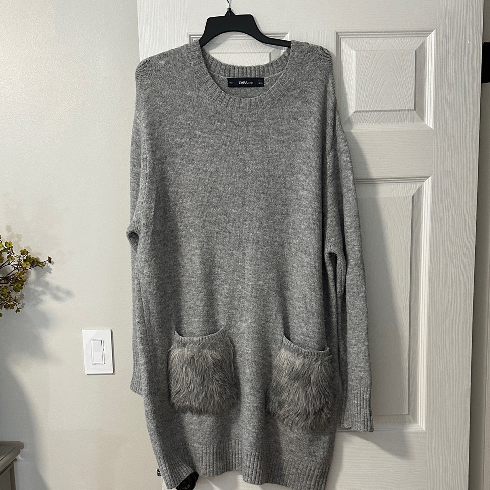 Zara Heather Gray Sweater with Plush Pockets